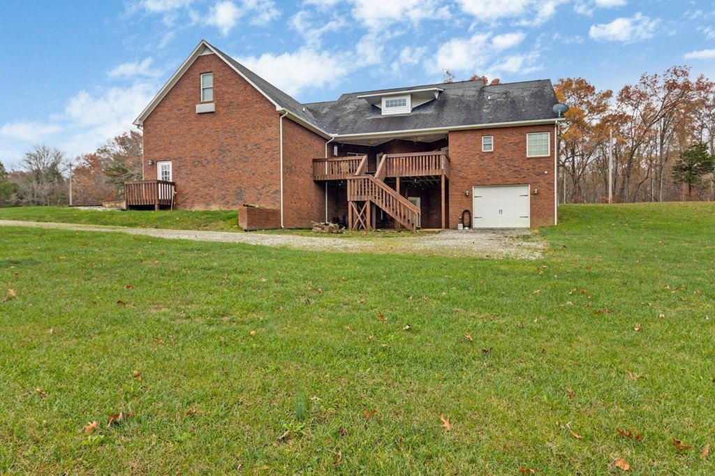 Grimsley, Tennessee, 38565, United States, 4 Bedrooms Bedrooms, ,5 BathroomsBathrooms,Residential,Forsale,1929837