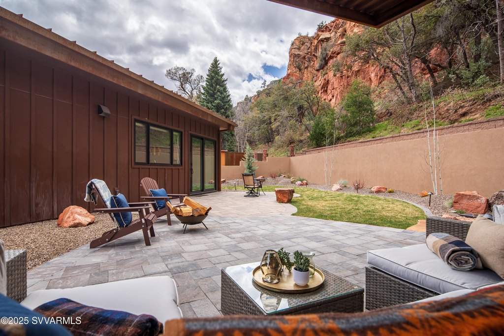 Sedona, Arizona, 86336, United States, 5 Bedrooms Bedrooms, ,5 BathroomsBathrooms,Residential,Forsale,1883884