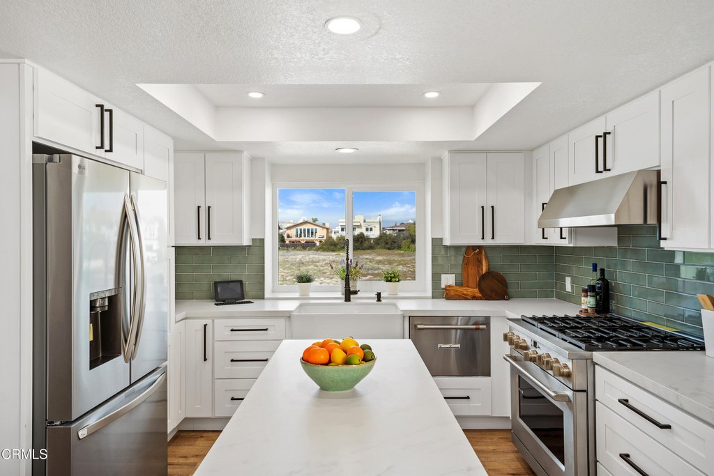 Oxnard, California, 93035, United States, 3 Bedrooms Bedrooms, ,2.5 BathroomsBathrooms,Residential,Forsale,1941486