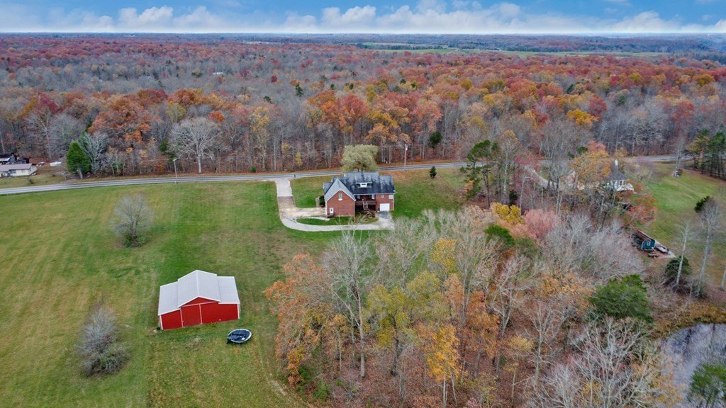 Grimsley, Tennessee, 38565, United States, 4 Bedrooms Bedrooms, ,5 BathroomsBathrooms,Residential,Forsale,1929837