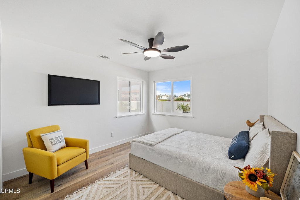 Oxnard, California, 93035, United States, 3 Bedrooms Bedrooms, ,2.5 BathroomsBathrooms,Residential,Forsale,1941486