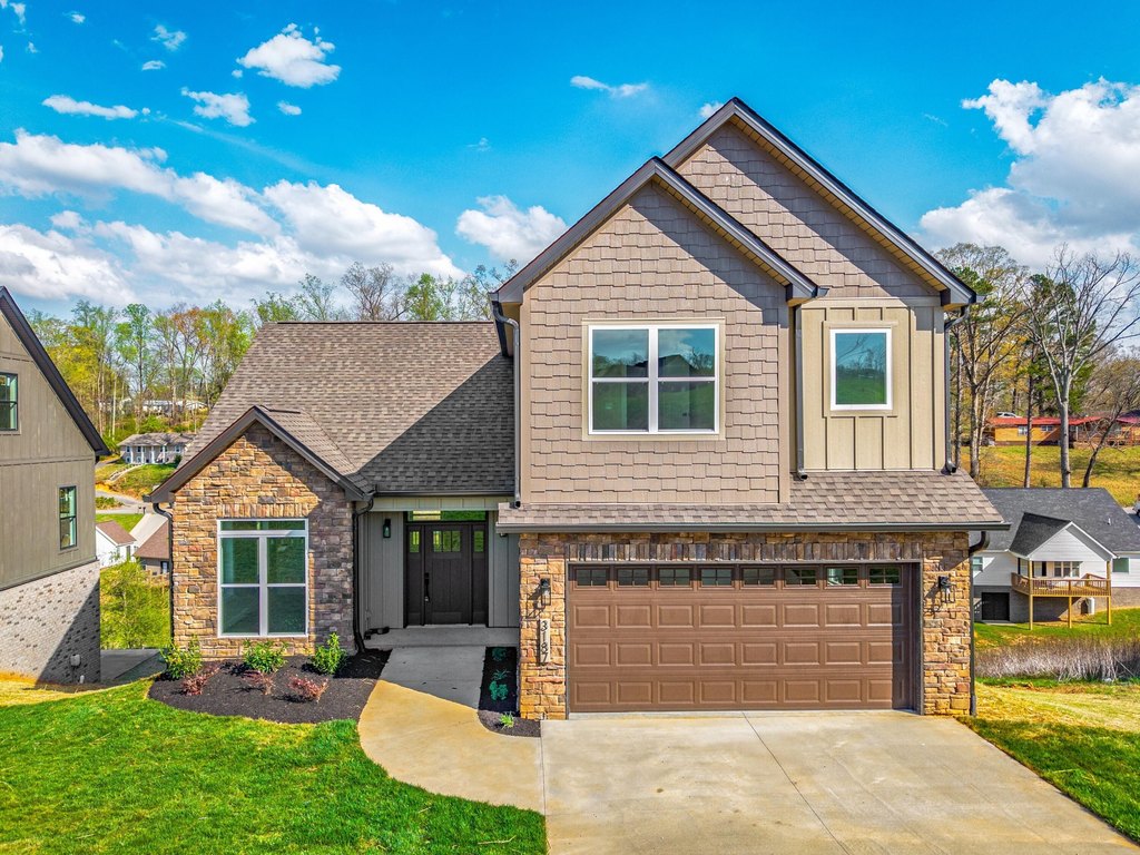 Morristown, Tennessee, 37814, United States, 4 Bedrooms Bedrooms, ,2.5 BathroomsBathrooms,Residential,Forsale,1884053