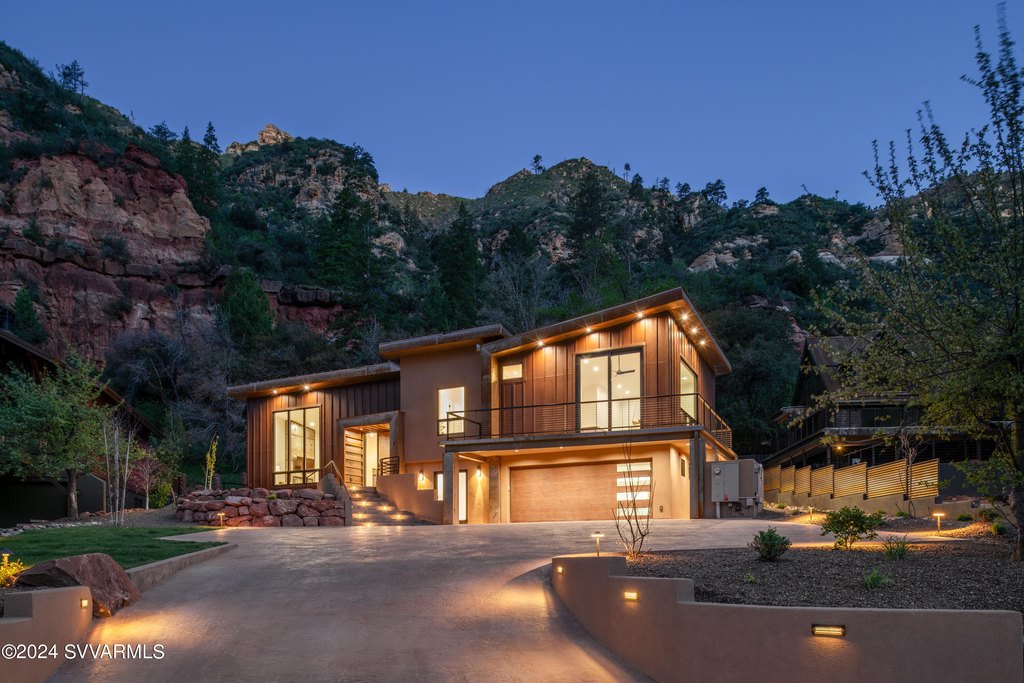 Sedona, Arizona, 86336, United States, 5 Bedrooms Bedrooms, ,5 BathroomsBathrooms,Residential,Forsale,1883884