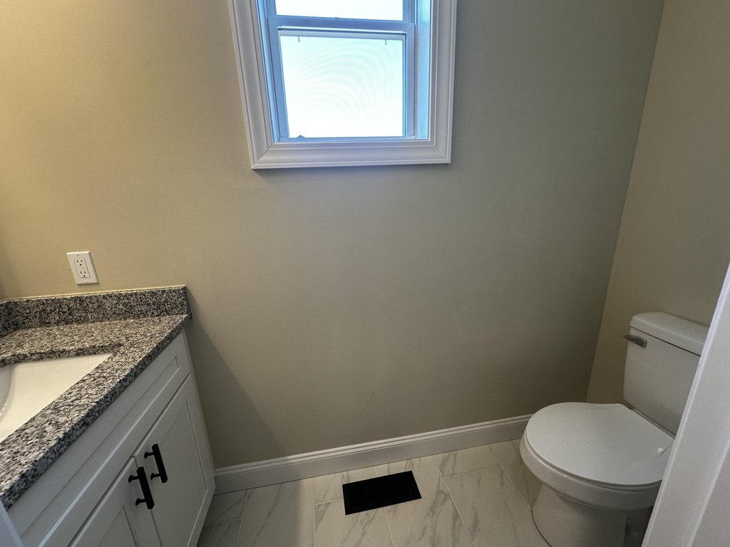 Morristown, Tennessee, 37814, United States, 4 Bedrooms Bedrooms, ,2.5 BathroomsBathrooms,Residential,Forsale,1884053