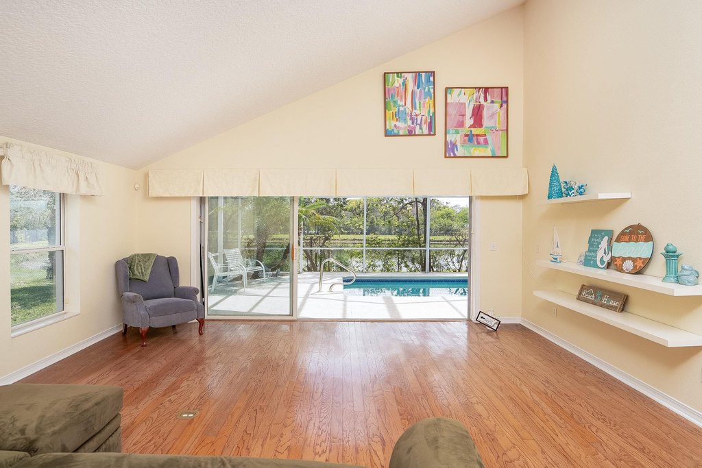 St Augustine, Florida, 32080, United States, 4 Bedrooms Bedrooms, ,2 BathroomsBathrooms,Residential,Forsale,1914473