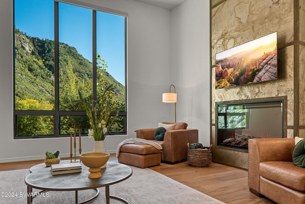 Sedona, Arizona, 86336, United States, 5 Bedrooms Bedrooms, ,5 BathroomsBathrooms,Residential,Forsale,1883884