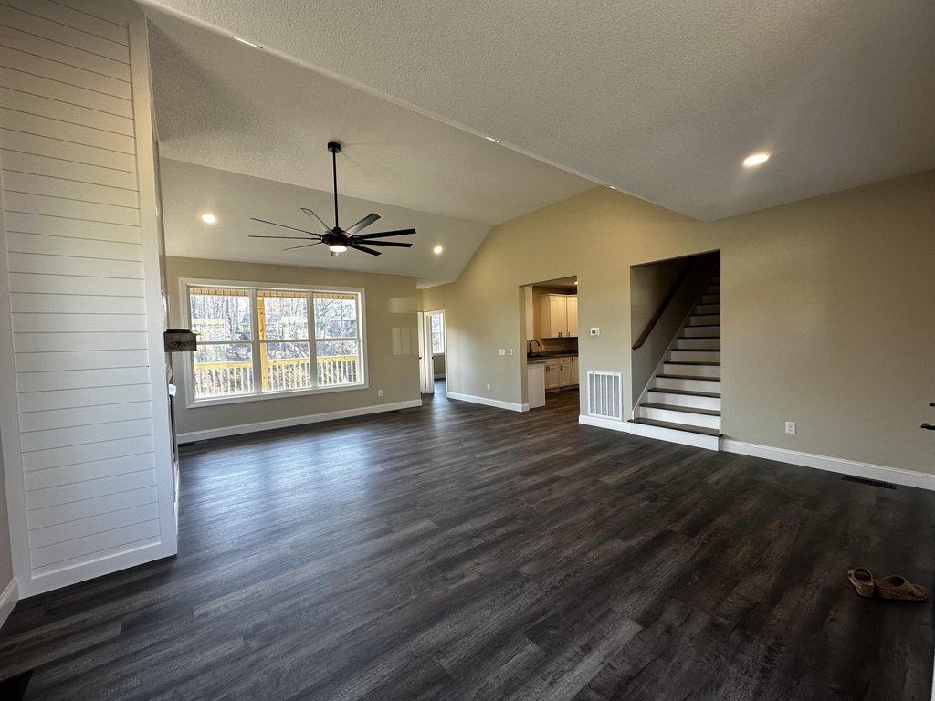 Morristown, Tennessee, 37814, United States, 4 Bedrooms Bedrooms, ,2.5 BathroomsBathrooms,Residential,Forsale,1884053