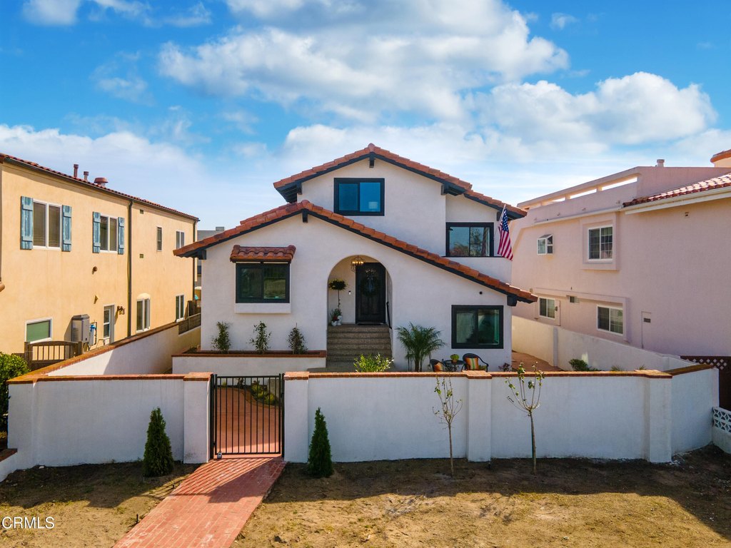 Oxnard, California, 93035, United States, 3 Bedrooms Bedrooms, ,2.5 BathroomsBathrooms,Residential,Forsale,1941486