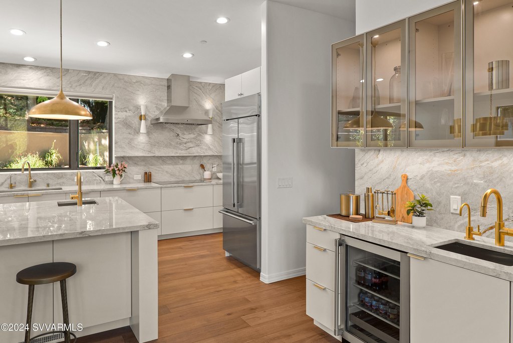 Sedona, Arizona, 86336, United States, 5 Bedrooms Bedrooms, ,5 BathroomsBathrooms,Residential,Forsale,1883884