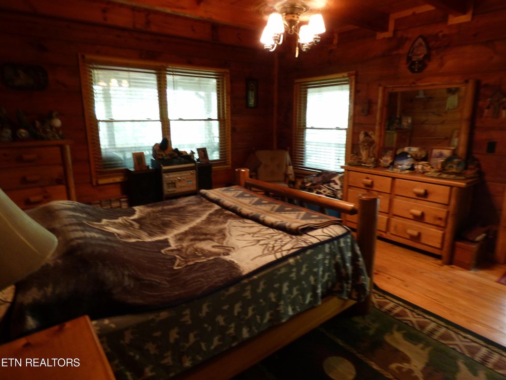 Crossville, Tennessee, 38571, United States, 4 Bedrooms Bedrooms, ,5.5 BathroomsBathrooms,Residential,Forsale,1907867