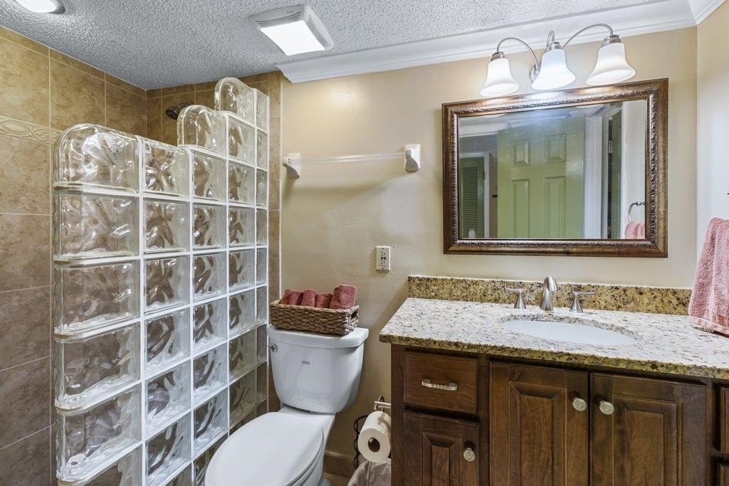 St Augustine, Florida, 32080, United States, 3 Bedrooms Bedrooms, ,2 BathroomsBathrooms,Residential,Forsale,1914464