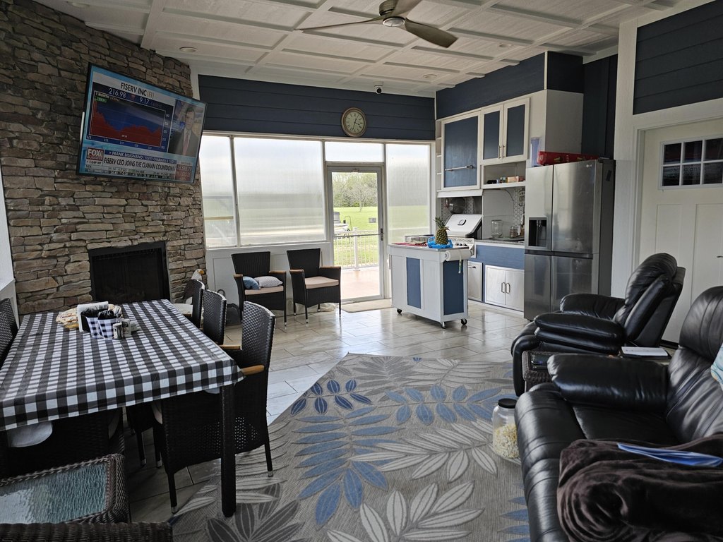 White Pine, Tennessee, 37890, United States, 3 Bedrooms Bedrooms, ,2.5 BathroomsBathrooms,Residential,Forsale,2001102