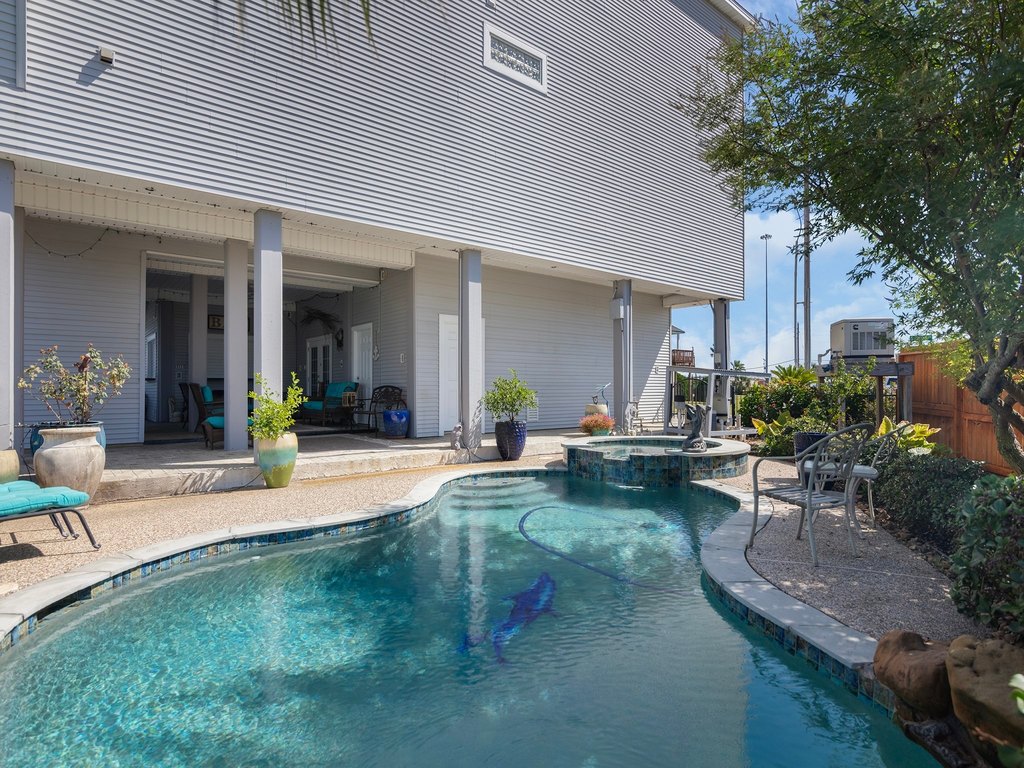 La Marque, Texas, 77568, United States, 4 Bedrooms Bedrooms, ,4.5 BathroomsBathrooms,Residential,Forsale,1889101