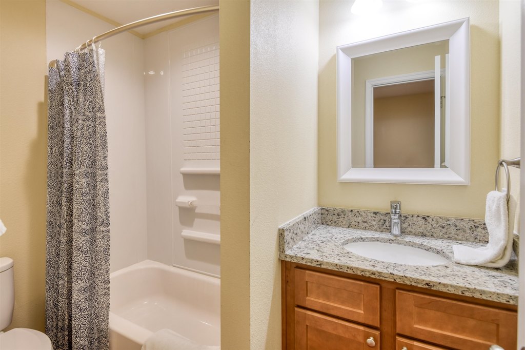 St Augustine, Florida, 32080, United States, 2 Bedrooms Bedrooms, ,2.5 BathroomsBathrooms,Residential,Forsale,1960044