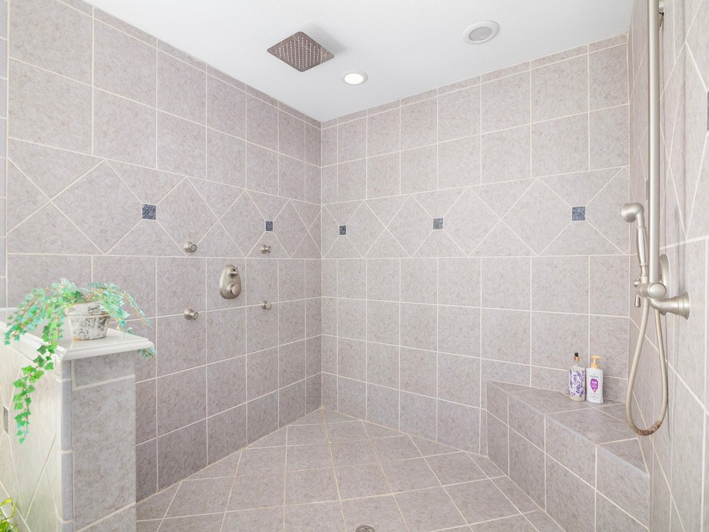La Marque, Texas, 77568, United States, 4 Bedrooms Bedrooms, ,4.5 BathroomsBathrooms,Residential,Forsale,1889101