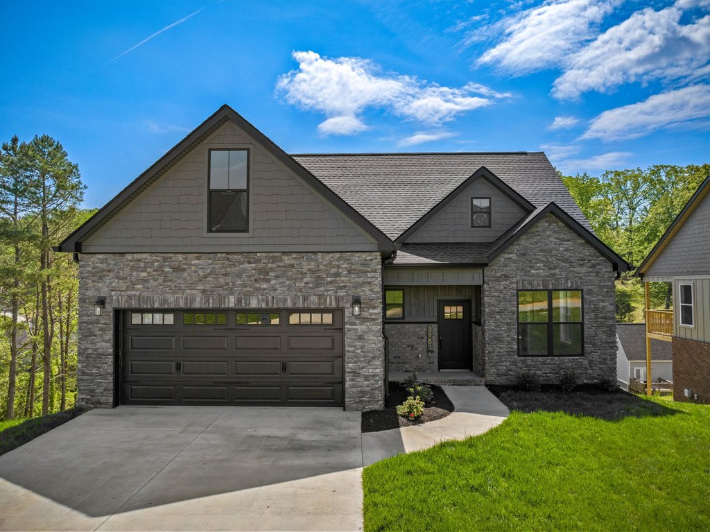 Morristown, Tennessee, 37814, United States, 4 Bedrooms Bedrooms, ,2.5 BathroomsBathrooms,Residential,Forsale,1884052