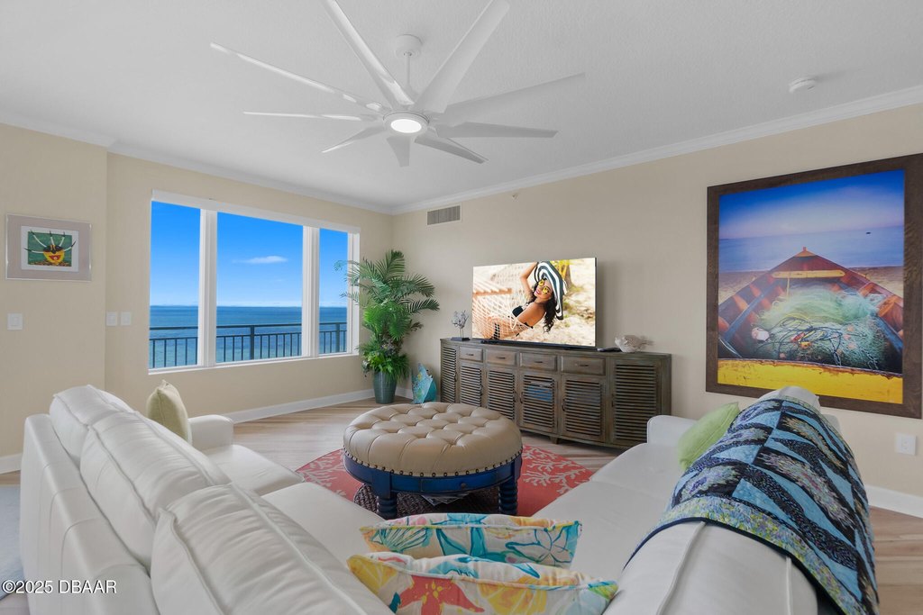 Daytona Beach, Florida, 32118, United States, 3 Bedrooms Bedrooms, ,3 BathroomsBathrooms,Residential,Forsale,1919154