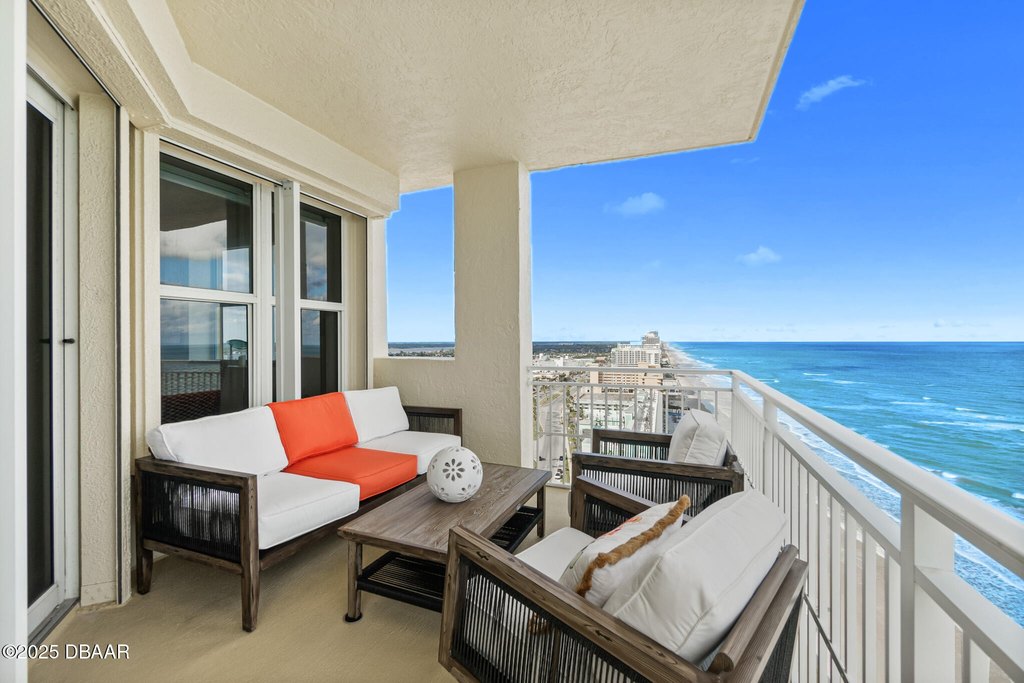 Daytona Beach, Florida, 32118, United States, 3 Bedrooms Bedrooms, ,3 BathroomsBathrooms,Residential,Forsale,1919154