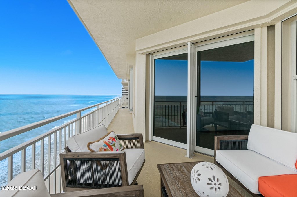 Daytona Beach, Florida, 32118, United States, 3 Bedrooms Bedrooms, ,3 BathroomsBathrooms,Residential,Forsale,1919154