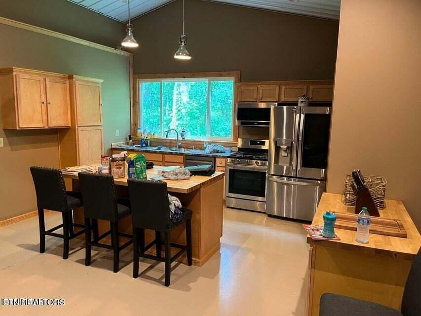 Crossville, Tennessee, 38571, United States, ,Residential,Forsale,1907881