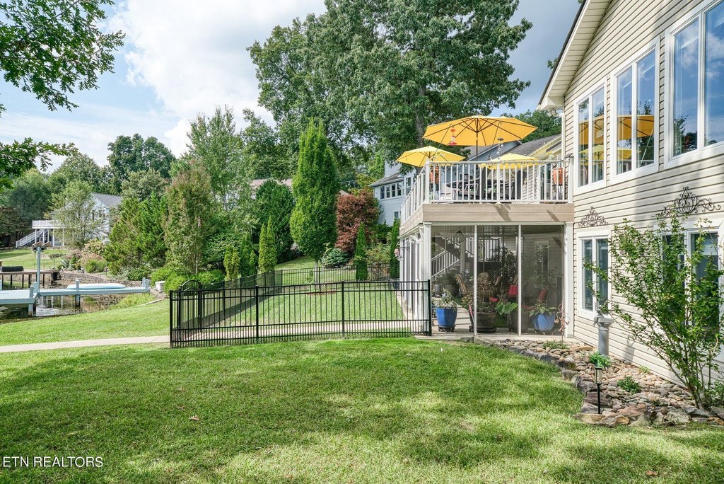 Crossville, Tennessee, 38558, United States, 4 Bedrooms Bedrooms, ,3.5 BathroomsBathrooms,Residential,Forsale,1907878