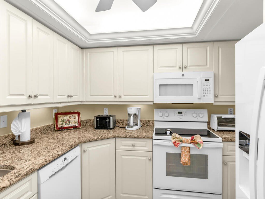 Marco Island, Florida, 34145, United States, 2 Bedrooms Bedrooms, ,2 BathroomsBathrooms,Residential,Forsale,1994992