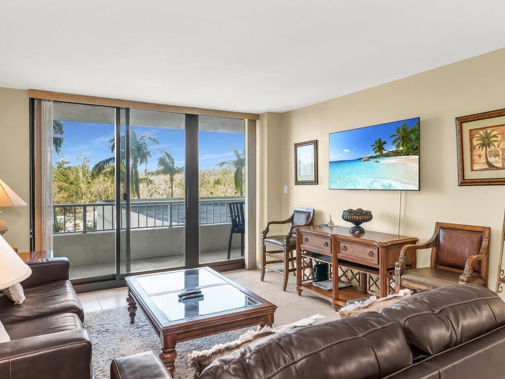 Marco Island, Florida, 34145, United States, 2 Bedrooms Bedrooms, ,2 BathroomsBathrooms,Residential,Forsale,1994992