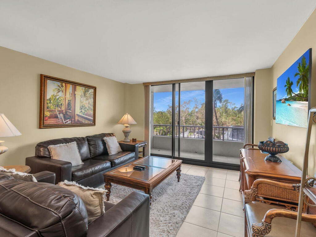 Marco Island, Florida, 34145, United States, 2 Bedrooms Bedrooms, ,2 BathroomsBathrooms,Residential,Forsale,1994992