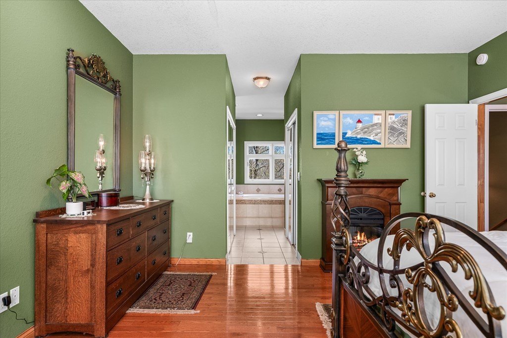 Byrdstown, Tennessee, 38549, United States, 3 Bedrooms Bedrooms, ,3 BathroomsBathrooms,Residential,Forsale,1886007