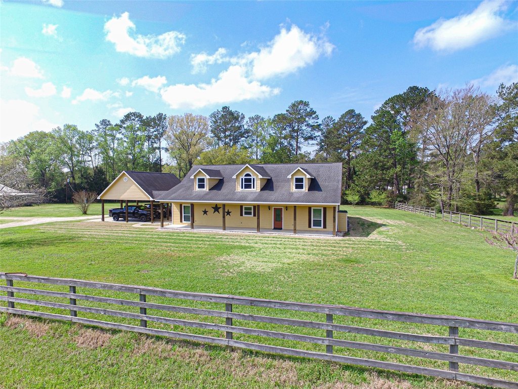 Livingston, Texas, 77351, United States, 3 Bedrooms Bedrooms, ,2.5 BathroomsBathrooms,Residential,Forsale,1953110