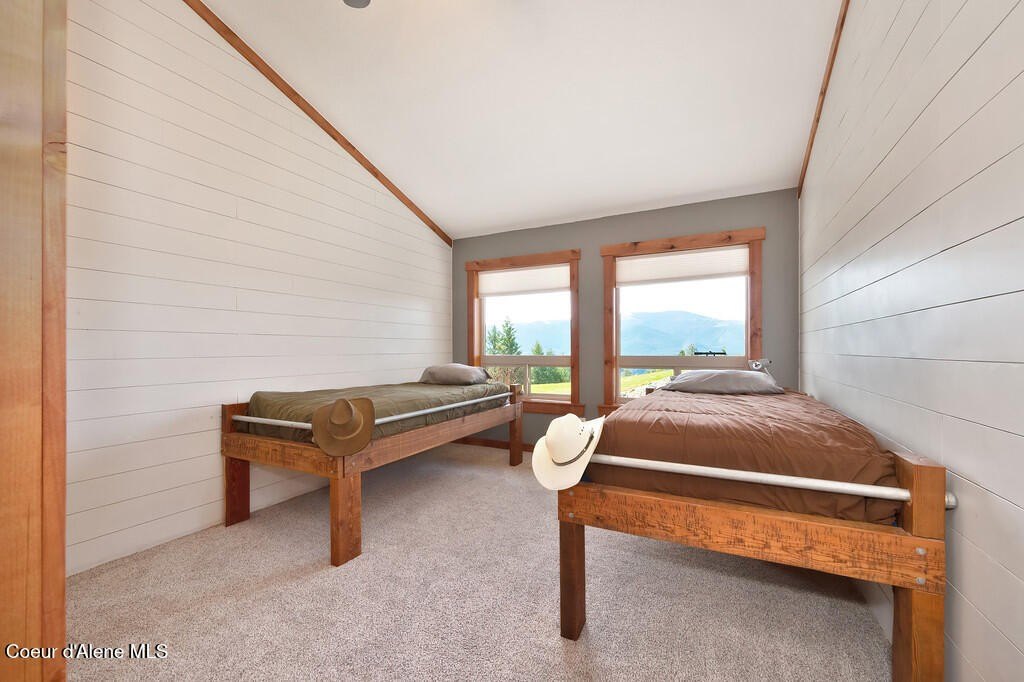 Priest River, Idaho, 83856, United States, 5 Bedrooms Bedrooms, ,4 BathroomsBathrooms,Residential,Forsale,1913913