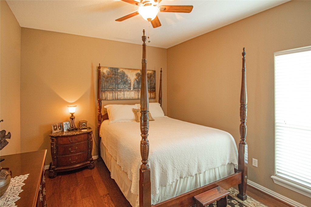 Livingston, Texas, 77351, United States, 3 Bedrooms Bedrooms, ,2.5 BathroomsBathrooms,Residential,Forsale,1953110