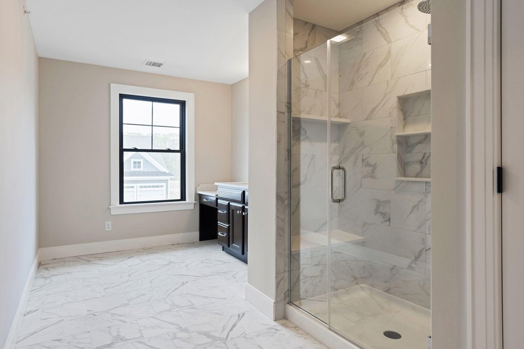 Portsmouth, New Hampshire, 03801, United States, 4 Bedrooms Bedrooms, ,2.5 BathroomsBathrooms,Residential,Forsale,1933979