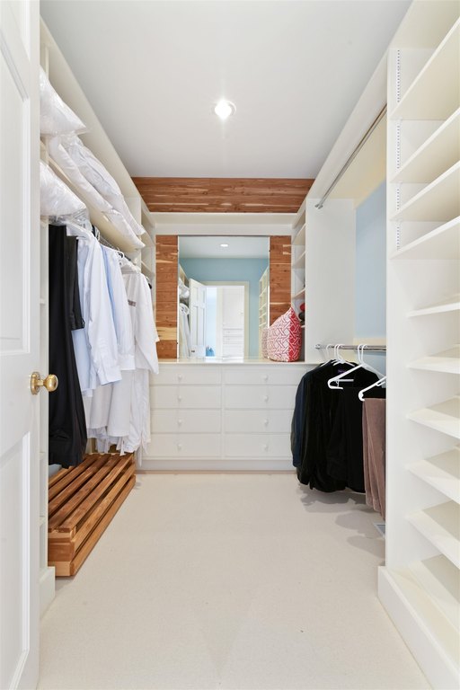 Randolph, Vermont, 05060, United States, 4 Bedrooms Bedrooms, ,6.5 BathroomsBathrooms,Residential,Forsale,1999509