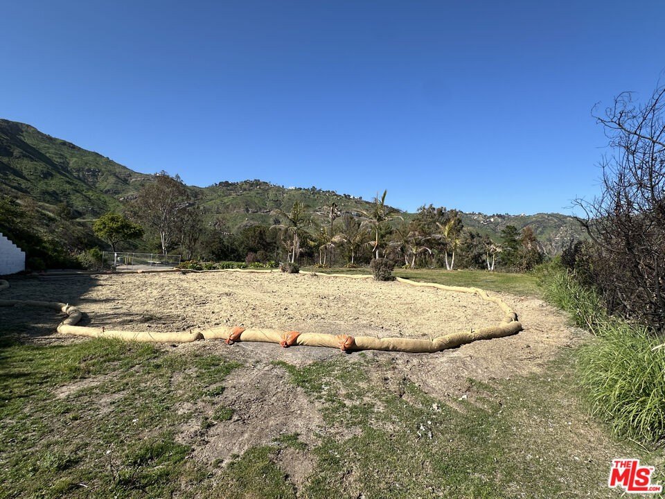 Malibu, California, 90265, United States, ,Land,Forsale,1985909