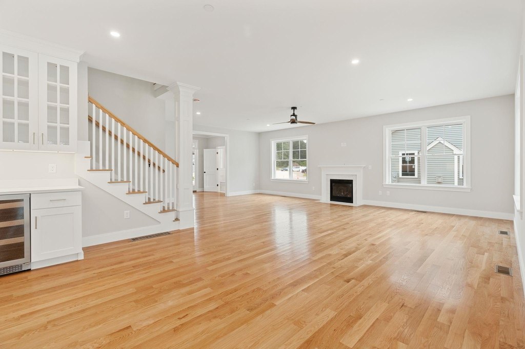 Portsmouth, New Hampshire, 03801, United States, 4 Bedrooms Bedrooms, ,2.5 BathroomsBathrooms,Residential,Forsale,1933979