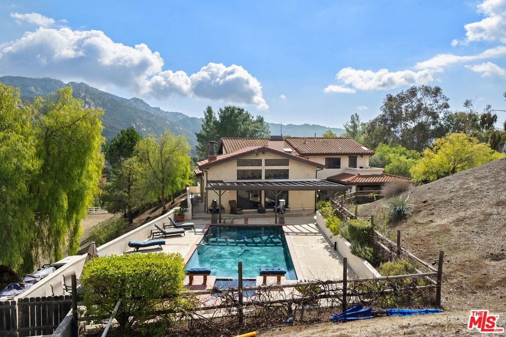 Calabasas, California, 91302, United States, 4 Bedrooms Bedrooms, ,2.5 BathroomsBathrooms,Residential,Forsale,1904929