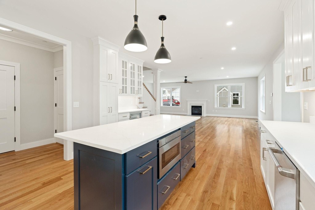 Portsmouth, New Hampshire, 03801, United States, 4 Bedrooms Bedrooms, ,2.5 BathroomsBathrooms,Residential,Forsale,1933979