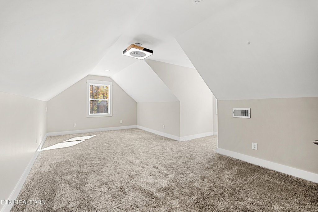 Loudon, Tennessee, 37774, United States, 3 Bedrooms Bedrooms, ,2 BathroomsBathrooms,Residential,Forsale,1893723