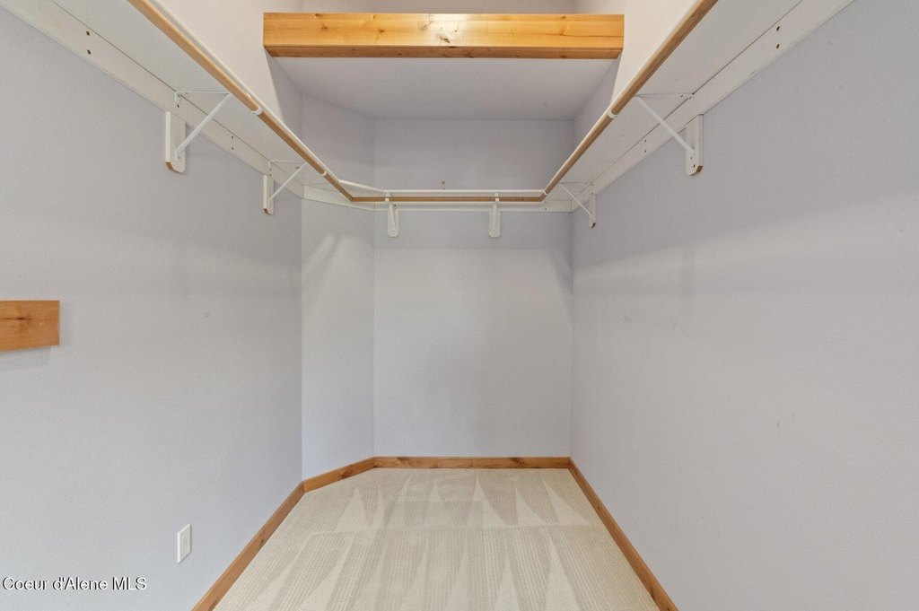 Sandpoint, Idaho, 83864, United States, 3 Bedrooms Bedrooms, ,2.5 BathroomsBathrooms,Residential,Forsale,1913847