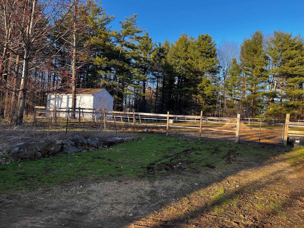 Stratham, New Hampshire, 03885, United States, 3 Bedrooms Bedrooms, ,2.5 BathroomsBathrooms,Residential,Forsale,1941254