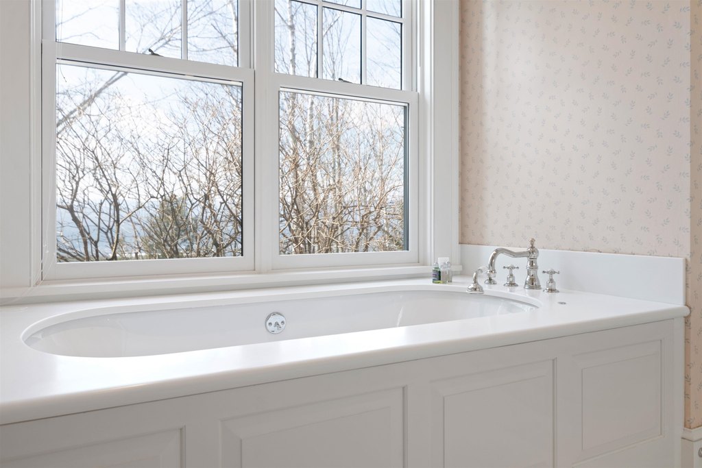 Randolph, Vermont, 05060, United States, 4 Bedrooms Bedrooms, ,6.5 BathroomsBathrooms,Residential,Forsale,1999509