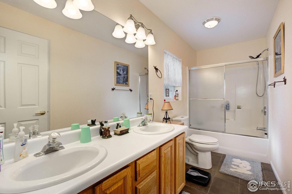 Red Feather Lakes, Colorado, 80545, United States, 4 Bedrooms Bedrooms, ,3.5 BathroomsBathrooms,Residential,Forsale,1918951