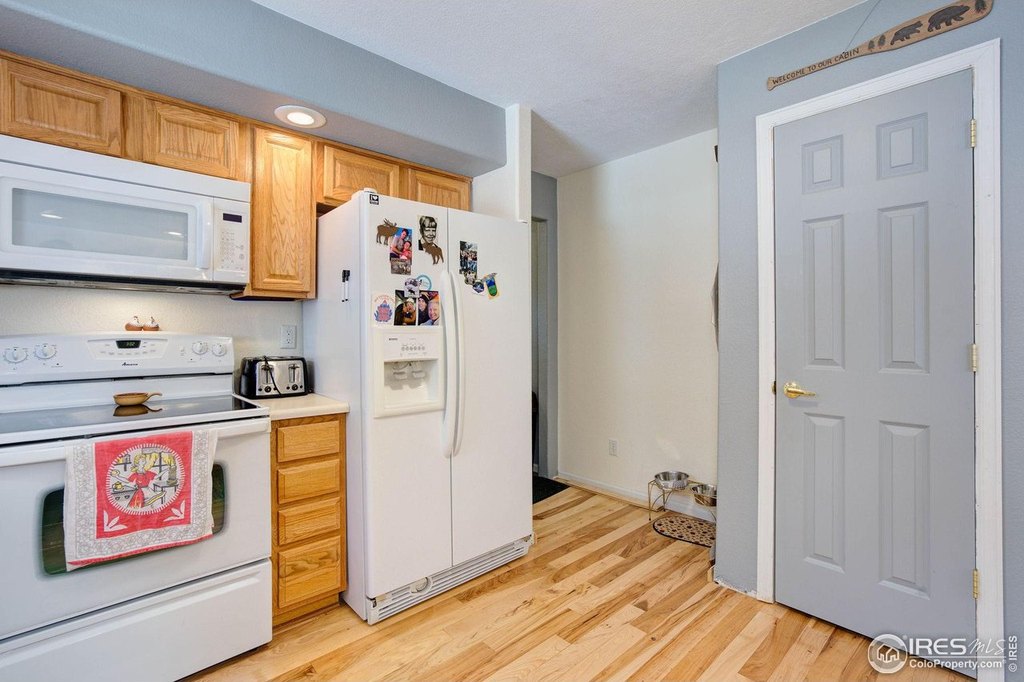 Red Feather Lakes, Colorado, 80545, United States, 4 Bedrooms Bedrooms, ,3.5 BathroomsBathrooms,Residential,Forsale,1918951