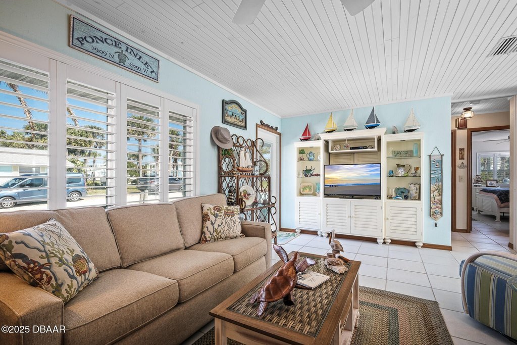New Smyrna Beach, Florida, 32169, United States, 3 Bedrooms Bedrooms, ,3 BathroomsBathrooms,Residential,Forsale,1900245