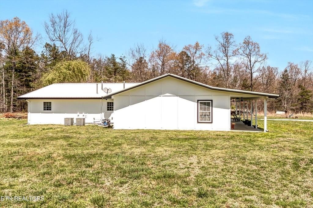 Deer Lodge, Tennessee, 37726, United States, 4 Bedrooms Bedrooms, ,3 BathroomsBathrooms,Residential,Forsale,1929840