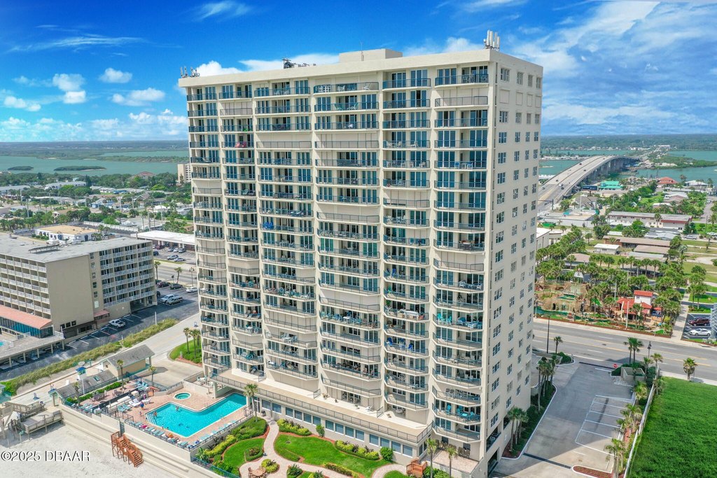 Daytona Beach Shores, Florida, 32118, United States, 3 Bedrooms Bedrooms, ,3 BathroomsBathrooms,Residential,Forsale,1990158