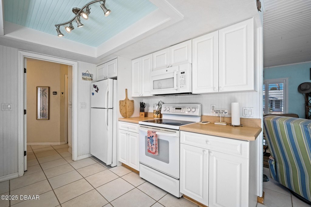New Smyrna Beach, Florida, 32169, United States, 3 Bedrooms Bedrooms, ,3 BathroomsBathrooms,Residential,Forsale,1900245