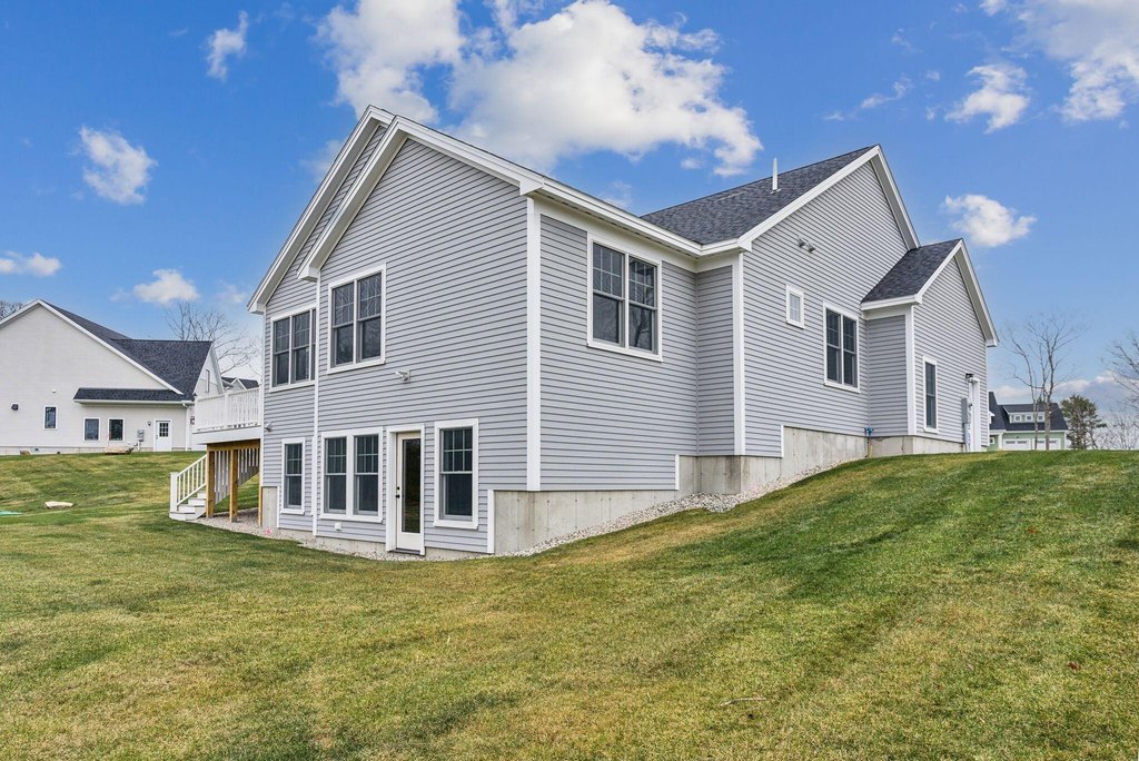 York, Maine, 03909, United States, 3 Bedrooms Bedrooms, ,2.5 BathroomsBathrooms,Residential,Forsale,1933958