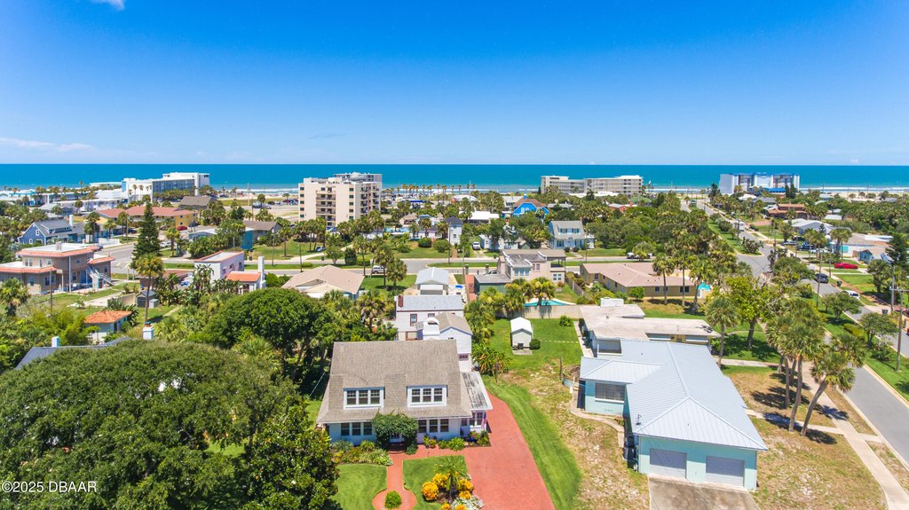 Daytona Beach, Florida, 32118, United States, 6 Bedrooms Bedrooms, ,4.5 BathroomsBathrooms,Residential,Forsale,1919151